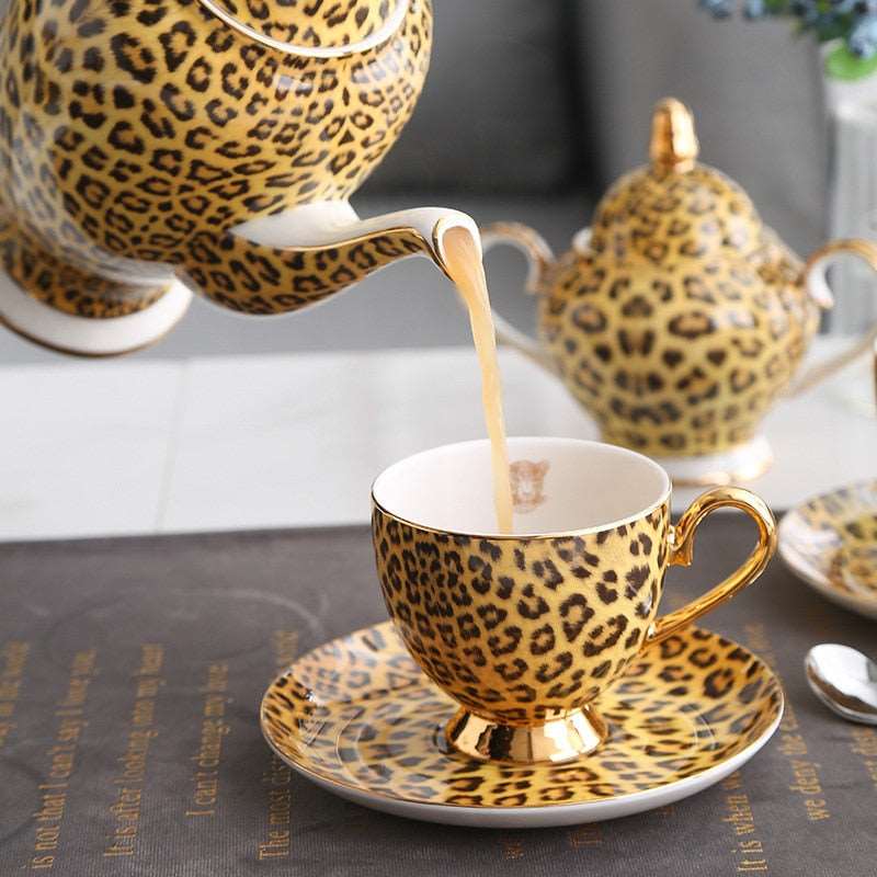 British tiger-shaped Tea Set