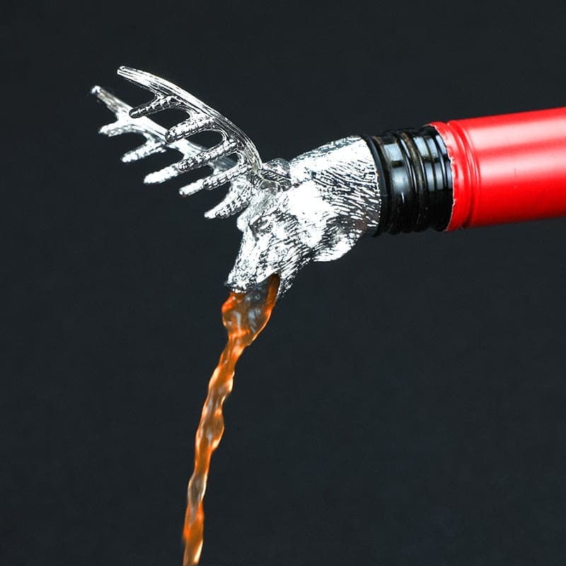 Creative pouring device